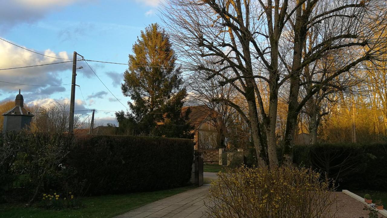 Domaine Du Carouge Hotell Lirey Eksteriør bilde