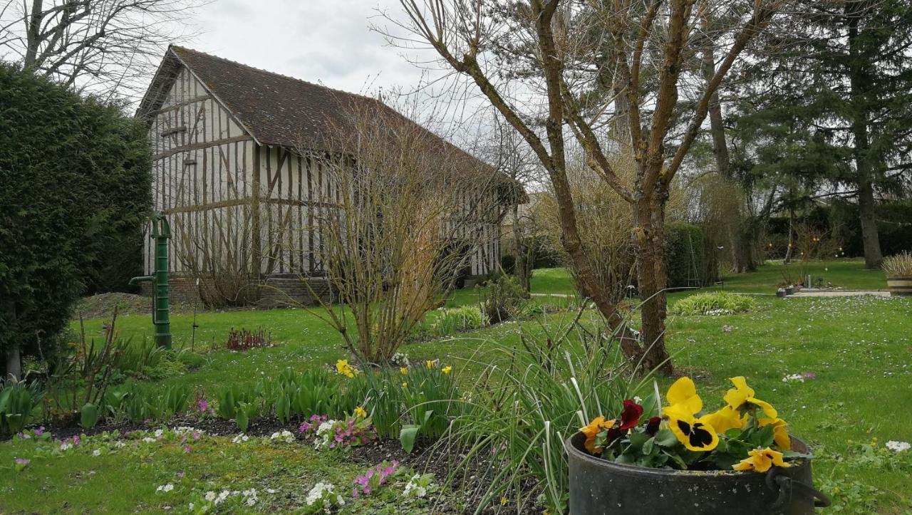 Domaine Du Carouge Hotell Lirey Eksteriør bilde