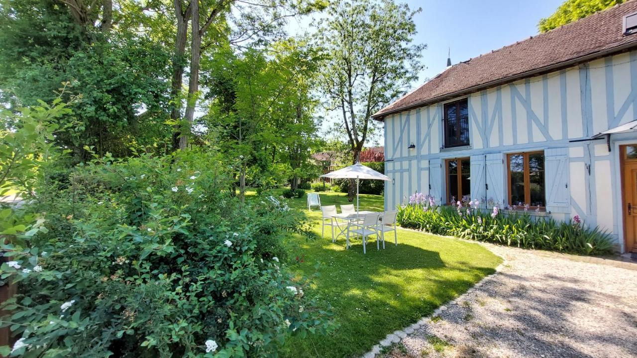 Domaine Du Carouge Hotell Lirey Eksteriør bilde