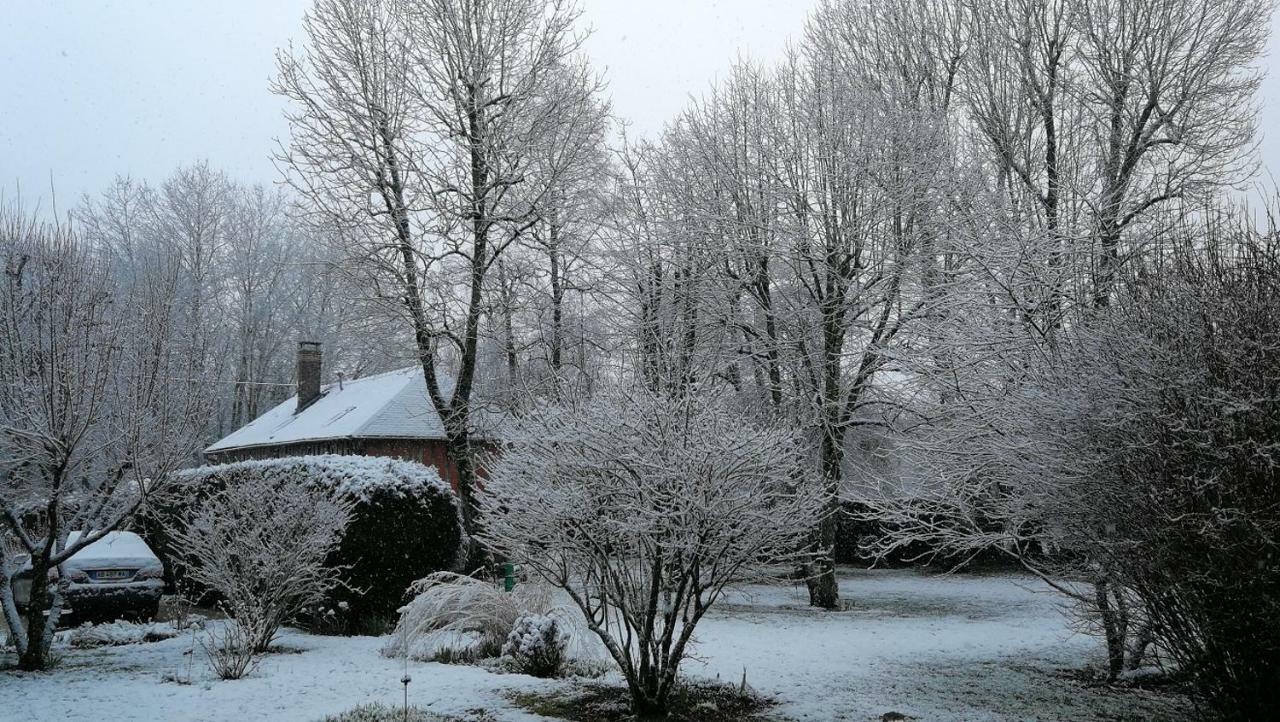 Domaine Du Carouge Hotell Lirey Eksteriør bilde
