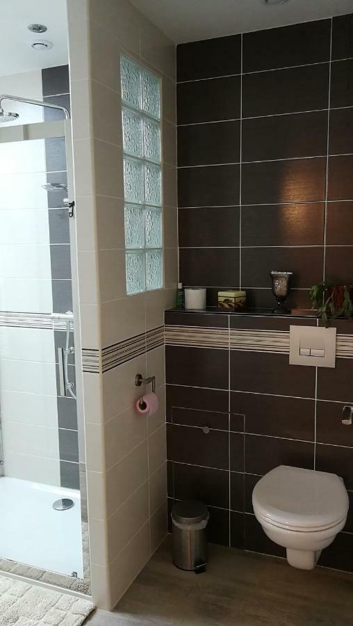 Domaine Du Carouge Hotell Lirey Eksteriør bilde
